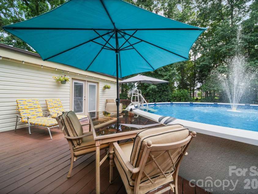 120 General Pemberton Street, Stanley, NC 28164.  MLS# CAR4349104, YatesRealty ID 13417. 