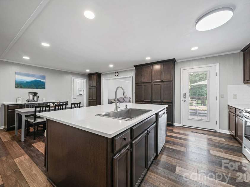 120 General Pemberton Street, Stanley, NC 28164.  MLS# CAR4349104, YatesRealty ID 13417. 