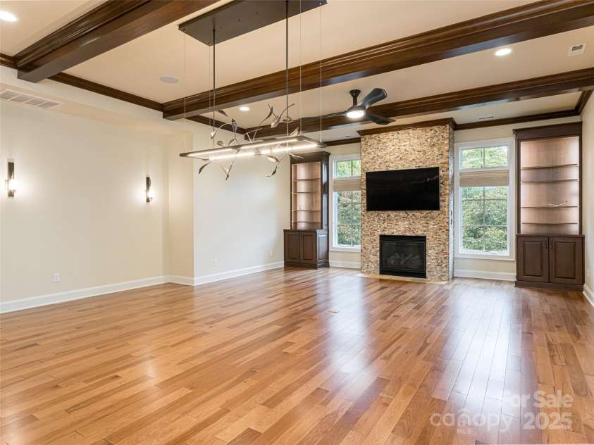 87 Chantilly Drive, Asheville, NC 28804.  MLS# CAR4306861, YatesRealty ID 13417. Builtins and beams show attention to detail