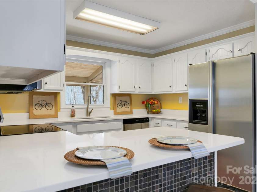 164 Waldsi Court, Brevard, NC 28712.  MLS# CAR4226230, YatesRealty ID 13421. 