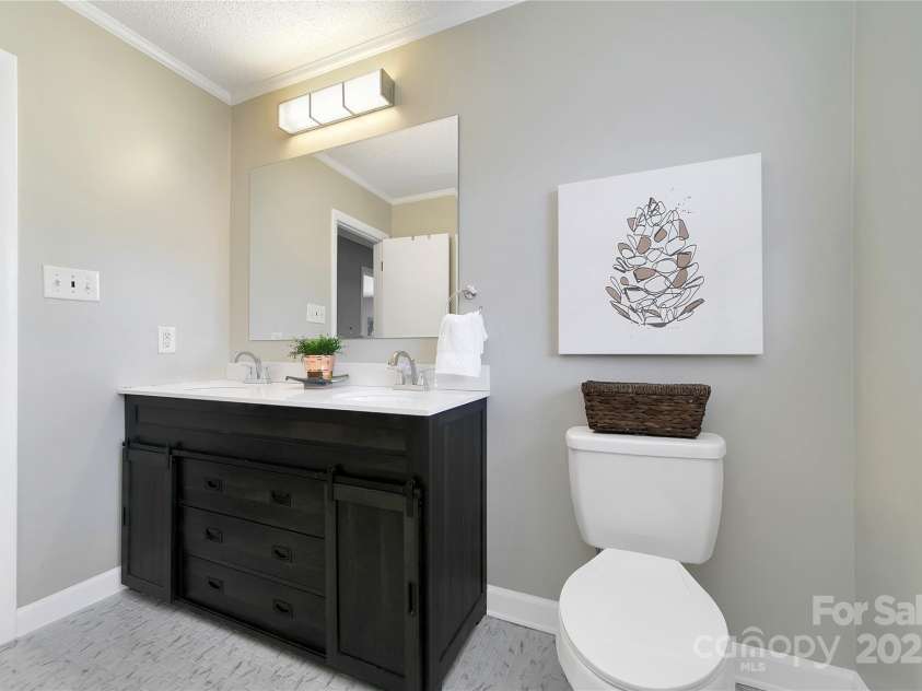 164 Waldsi Court, Brevard, NC 28712.  MLS# CAR4226230, YatesRealty ID 13421. 