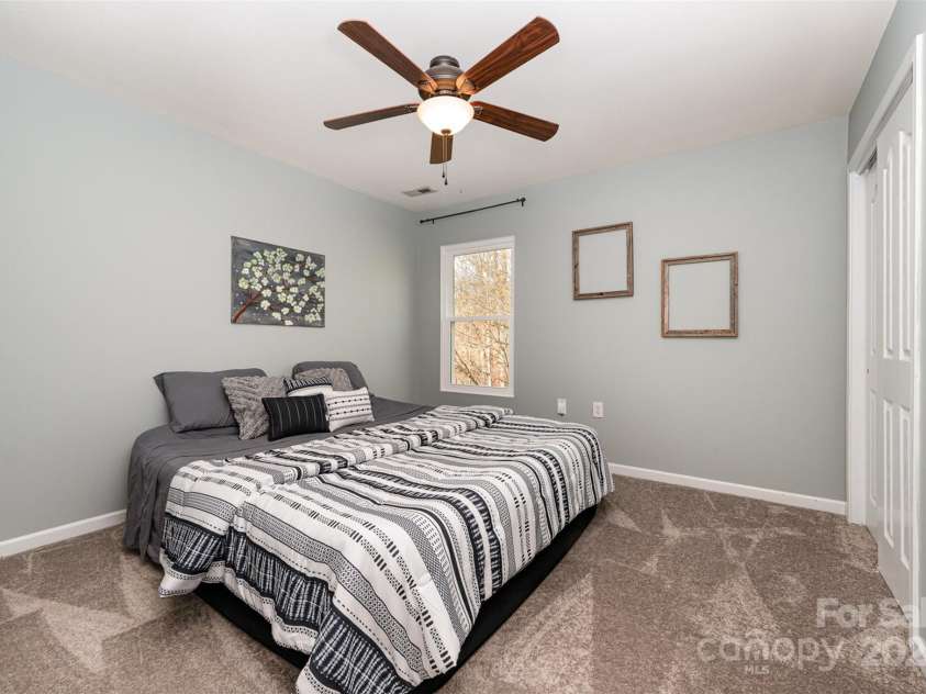 4741 Nijinsky Court, Charlotte, NC 28216.  MLS# CAR4186000, YatesRealty ID 13422. Upstairs bedroom 2