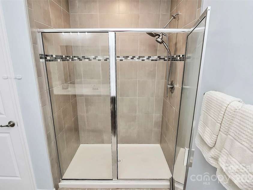 1809 Mill Creek Lane, Concord, NC 28025.  MLS# CAR4238209, YatesRealty ID 13423. 