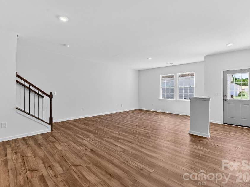 9447 Old Dowd Road, Charlotte, NC 28214.  MLS# CAR4358158, YatesRealty ID 13424. 