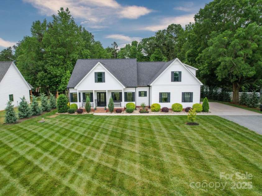 2608 Henry Baucom Road, Monroe, NC 28110.  MLS# CAR4255926, YatesRealty ID 13425. 