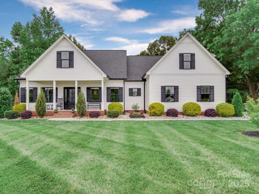 2608 Henry Baucom Road, Monroe, NC 28110.  MLS# CAR4255926, YatesRealty ID 13425. 