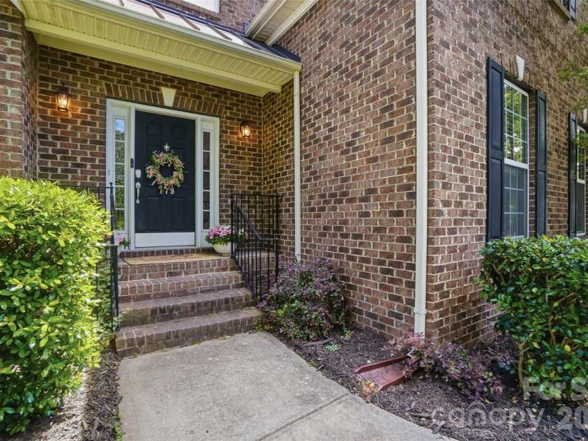 179 Shoreline Parkway, Tega Cay, SC 29708.  MLS# CAR4367689, YatesRealty ID 13426. 