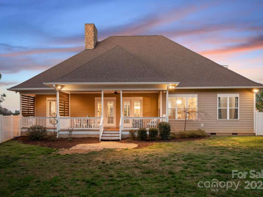 121 Dabbling Duck Circle, Mooresville, NC 28117.  MLS# CAR4232338, YatesRealty ID 13427. Rear elevation