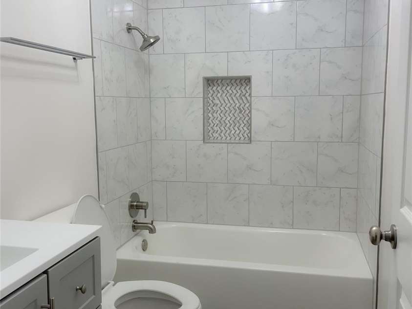 31655 Pinewood Drive, New London, NC 28127.  MLS# CAR4205536, YatesRealty ID 1343. Bathroom 1