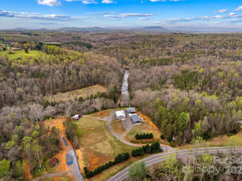 1595 Cheatham Ford Road, Hiddenite, NC 28636.  MLS# CAR4242263, YatesRealty ID 13430. 
