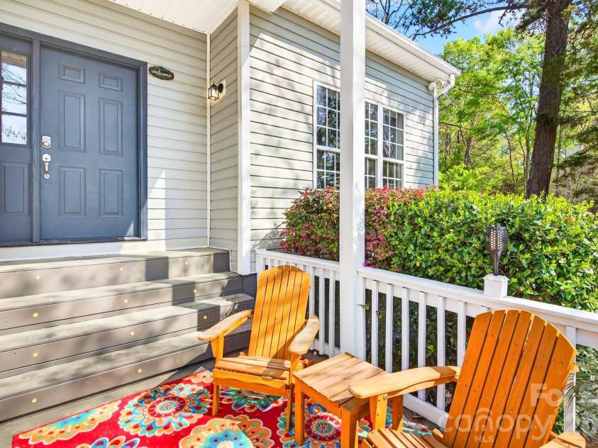 9101 Pitcairn Drive, Tega Cay, SC 29708.  MLS# CAR4363798, YatesRealty ID 13430. 