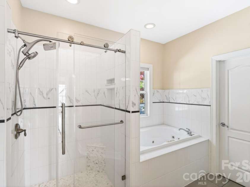 9101 Pitcairn Drive, Tega Cay, SC 29708.  MLS# CAR4363798, YatesRealty ID 13430. 