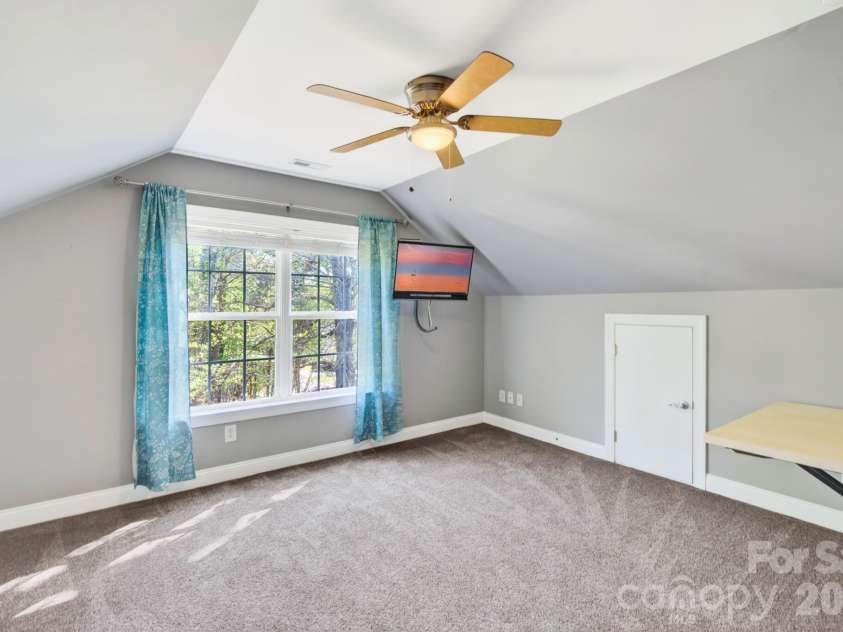 9101 Pitcairn Drive, Tega Cay, SC 29708.  MLS# CAR4363798, YatesRealty ID 13430. 