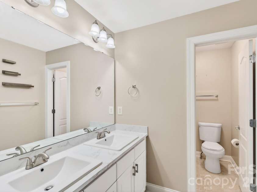9101 Pitcairn Drive, Tega Cay, SC 29708.  MLS# CAR4363798, YatesRealty ID 13430. 