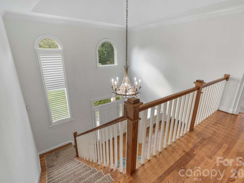 21216 Norman Shores Drive, Cornelius, NC 28031.  MLS# CAR4352622, YatesRealty ID 13432. 