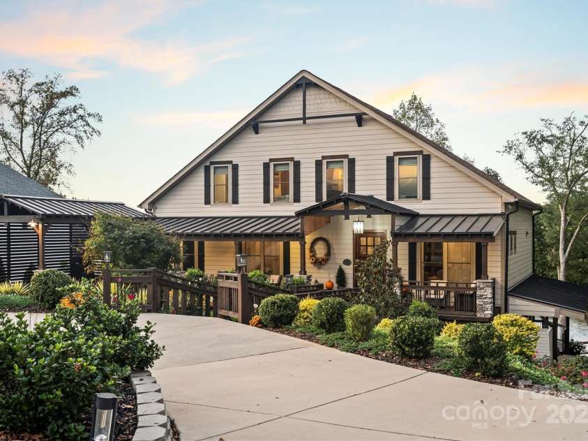 5888 Wood Duck Way, Catawba, NC 28609.  MLS# CAR4312038, YatesRealty ID 13434. 