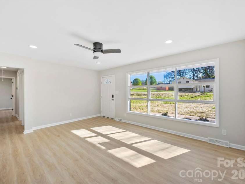 1105 Stanton Drive, Shelby, NC 28150.  MLS# CAR4359295, YatesRealty ID 13435. 