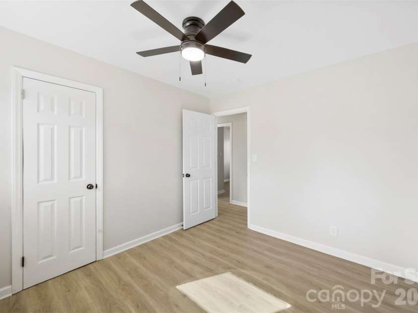 1105 Stanton Drive, Shelby, NC 28150.  MLS# CAR4359295, YatesRealty ID 13435. 