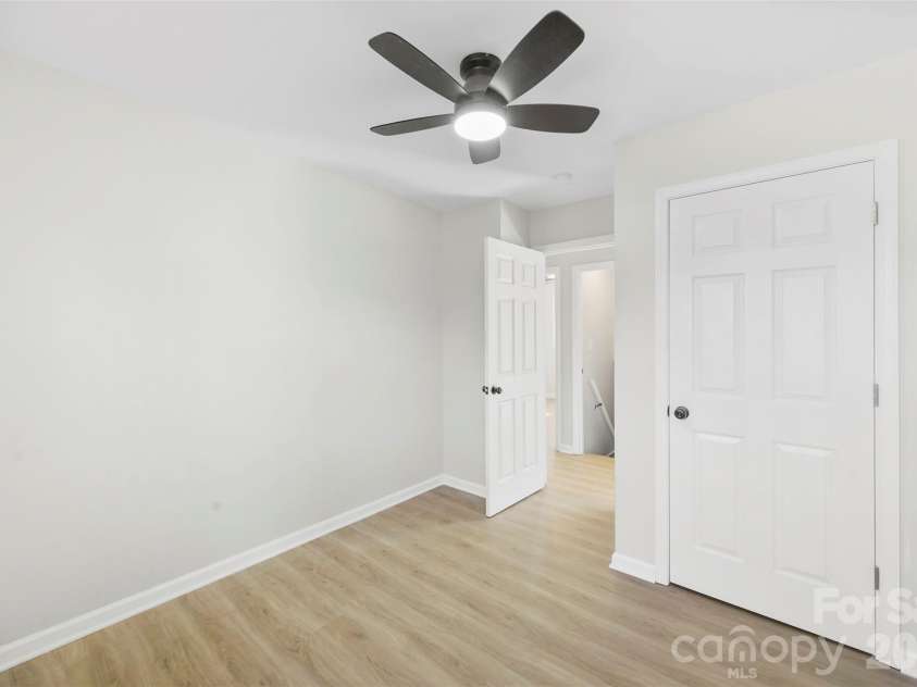 1105 Stanton Drive, Shelby, NC 28150.  MLS# CAR4359295, YatesRealty ID 13435. 