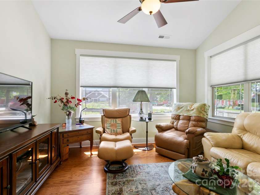 20 Brookstone Place, Candler, NC 28715.  MLS# CAR4248031, YatesRealty ID 13436. Sunroom