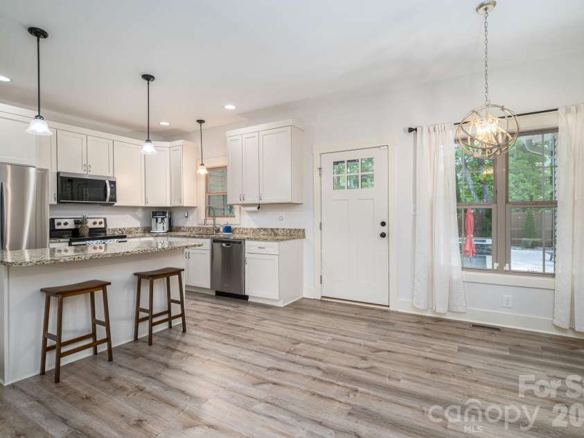 2899 Buffalo Shoals Road, Maiden, NC 28650.  MLS# CAR4368742, YatesRealty ID 13436. 