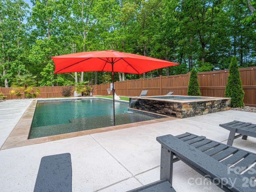 2899 Buffalo Shoals Road, Maiden, NC 28650.  MLS# CAR4368742, YatesRealty ID 13436. 