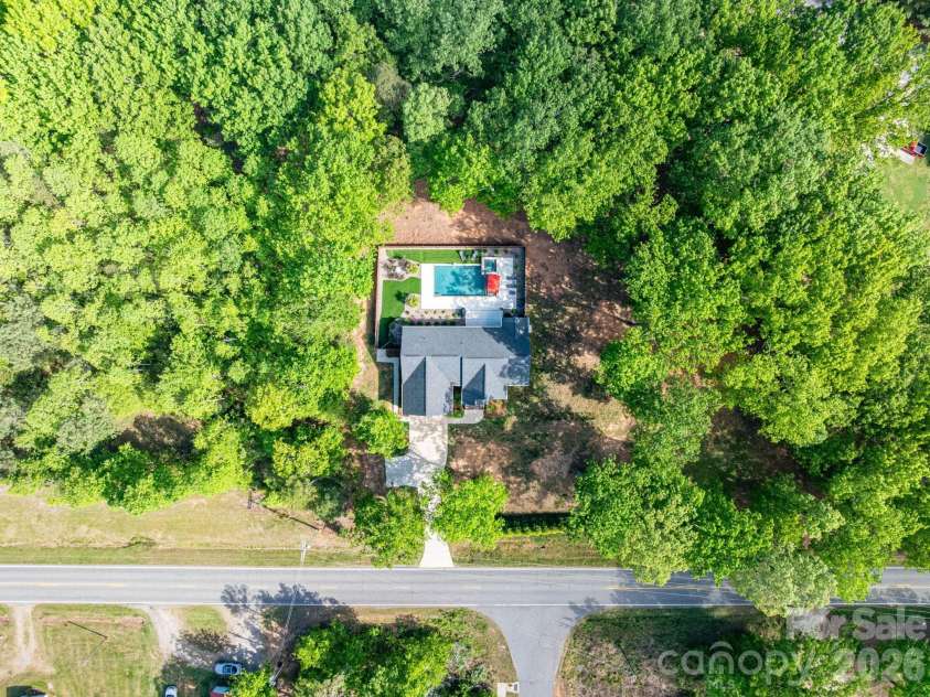 2899 Buffalo Shoals Road, Maiden, NC 28650.  MLS# CAR4368742, YatesRealty ID 13436. 