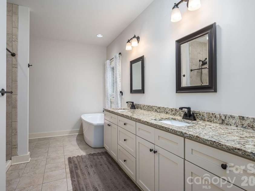 2899 Buffalo Shoals Road, Maiden, NC 28650.  MLS# CAR4368742, YatesRealty ID 13436. 