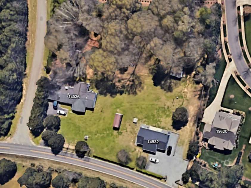 14532 Rocky River Road, Davidson, NC 28036.  MLS# CAR4313544, YatesRealty ID 13438. 