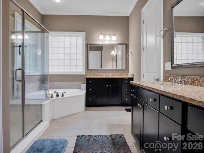 242 Wren Creek Circle, Blythewood, SC 29016.  MLS# CAR4368779, YatesRealty ID 13438. 