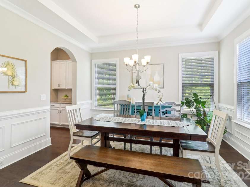 1004 Princesa Drive, Matthews, NC 28104.  MLS# CAR4251580, YatesRealty ID 13440. 