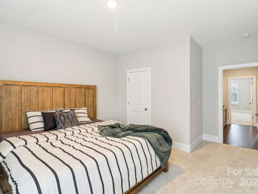 1004 Princesa Drive, Matthews, NC 28104.  MLS# CAR4251580, YatesRealty ID 13440. Bedroom 3