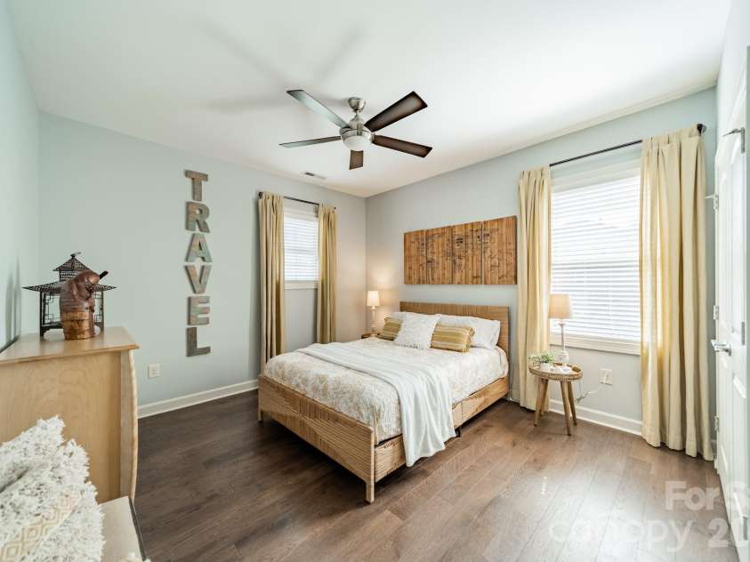 800 Hidden Pond Lane, Waxhaw, NC 28173.  MLS# CAR4363198, YatesRealty ID 13442. Secondary bedroom.
