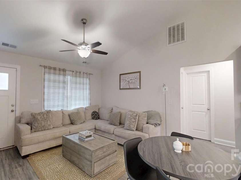 620 13th Street, Hickory, NC 28602.  MLS# CAR4349430, YatesRealty ID 13443. 