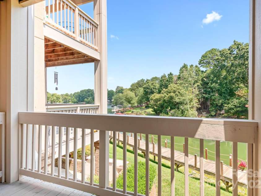 104 Pier 33 Drive, Mooresville, NC 28117.  MLS# CAR4255394, YatesRealty ID 13444. 