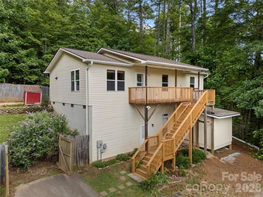 96 Habitat Way, Brevard, NC 28712.  MLS# CAR4342225, YatesRealty ID 13444. 