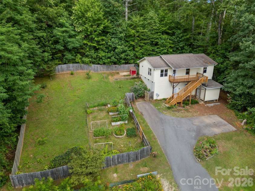 96 Habitat Way, Brevard, NC 28712.  MLS# CAR4342225, YatesRealty ID 13444. 