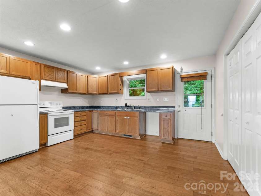 96 Habitat Way, Brevard, NC 28712.  MLS# CAR4342225, YatesRealty ID 13444. 
