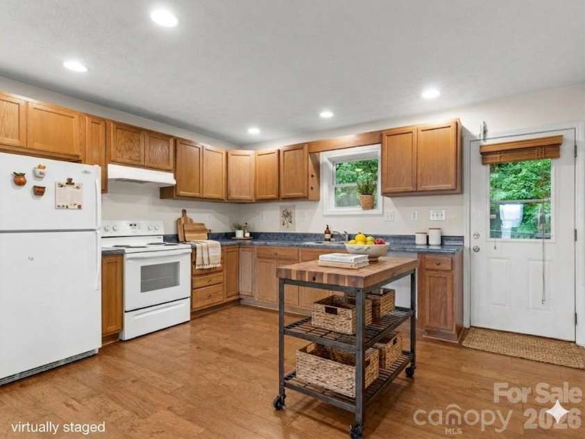 96 Habitat Way, Brevard, NC 28712.  MLS# CAR4342225, YatesRealty ID 13444. 