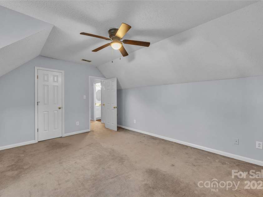 106 Gallarie Place, Salisbury, NC 28144.  MLS# CAR4321923, YatesRealty ID 13445. 
