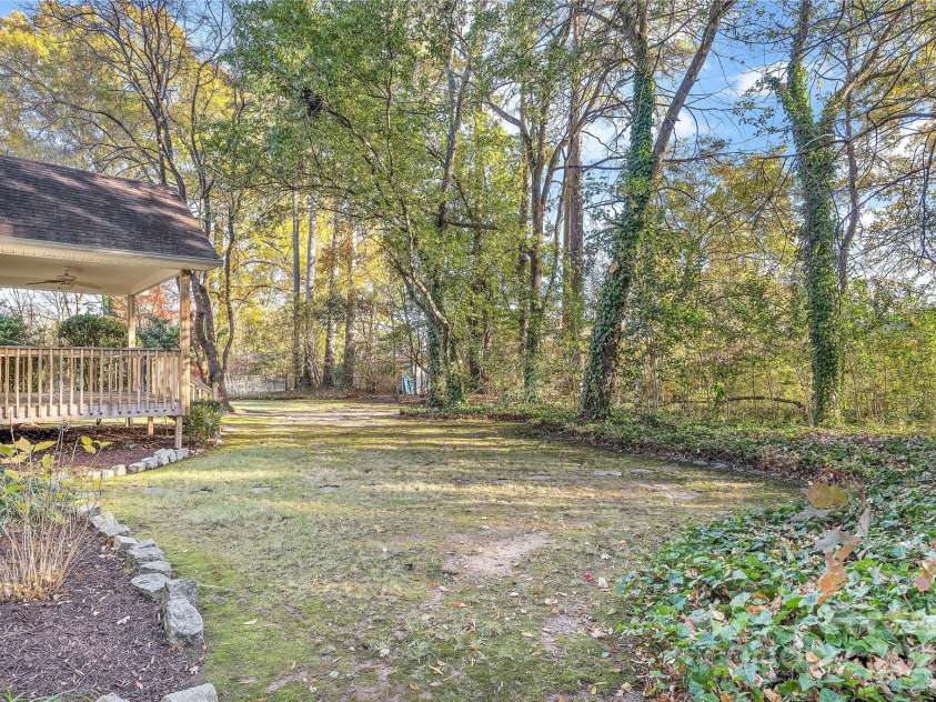 106 Gallarie Place, Salisbury, NC 28144.  MLS# CAR4321923, YatesRealty ID 13445. 