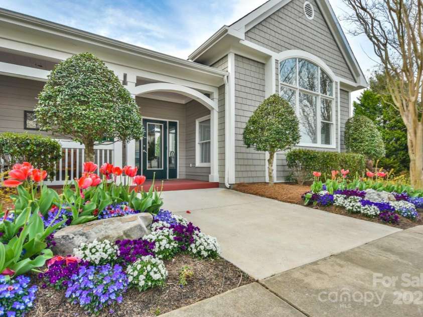 17307 Villanova Road, Huntersville, NC 28078.  MLS# CAR4256155, YatesRealty ID 13445. 