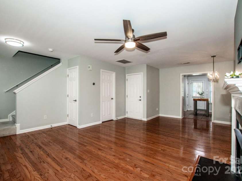 17307 Villanova Road, Huntersville, NC 28078.  MLS# CAR4256155, YatesRealty ID 13445. 