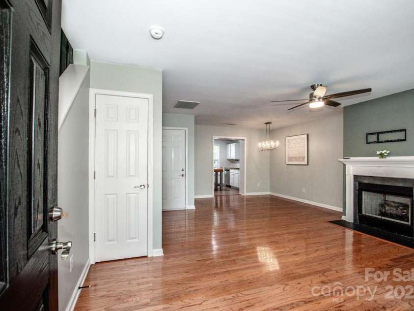 17307 Villanova Road, Huntersville, NC 28078.  MLS# CAR4256155, YatesRealty ID 13445. 
