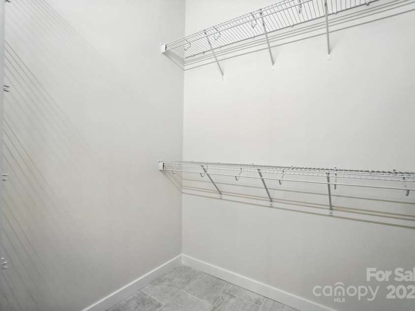 1530 29th Street, Hickory, NC 28602.  MLS# CAR4300655, YatesRealty ID 13446. 