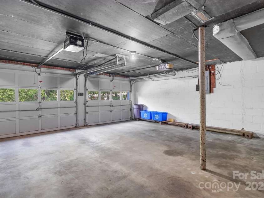 220 Broad Street, Marion, NC 28752.  MLS# CAR4257550, YatesRealty ID 13447. 