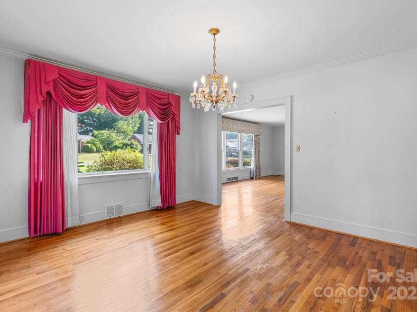 220 Broad Street, Marion, NC 28752.  MLS# CAR4257550, YatesRealty ID 13447. Formal Dining Room