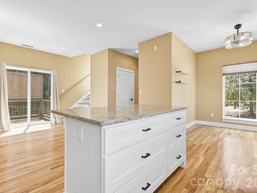 180 Moody Avenue, Candler, NC 28715.  MLS# CAR4366838, YatesRealty ID 13449. 
