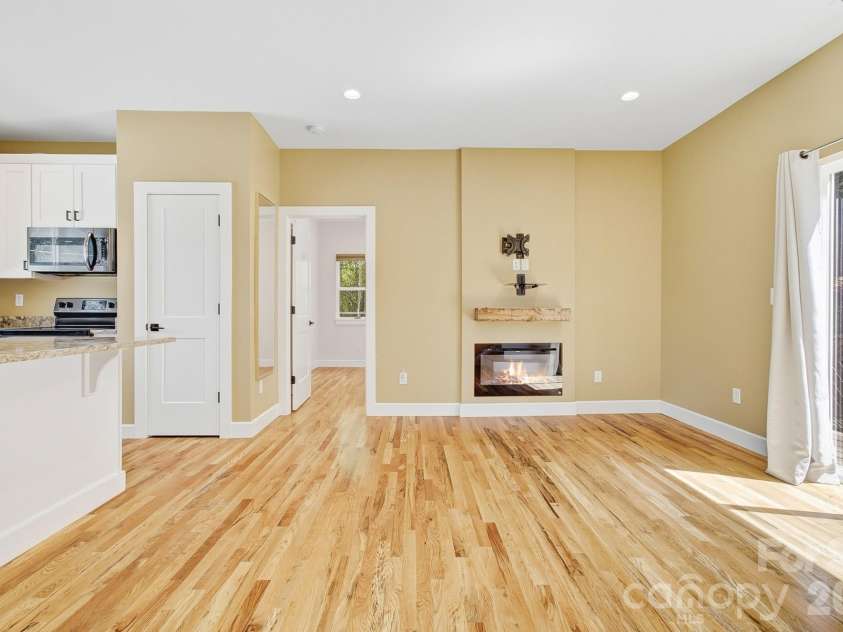 180 Moody Avenue, Candler, NC 28715.  MLS# CAR4366838, YatesRealty ID 13449. 