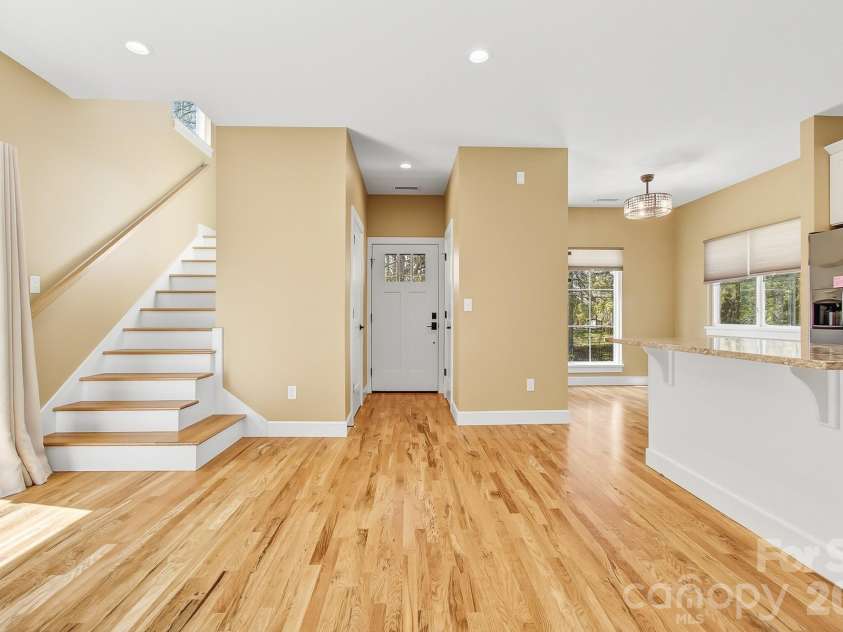 180 Moody Avenue, Candler, NC 28715.  MLS# CAR4366838, YatesRealty ID 13449. 